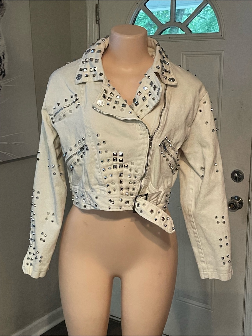 Moto jacket Heavy stuffed cropped denim jacket white top biker Medium comfy